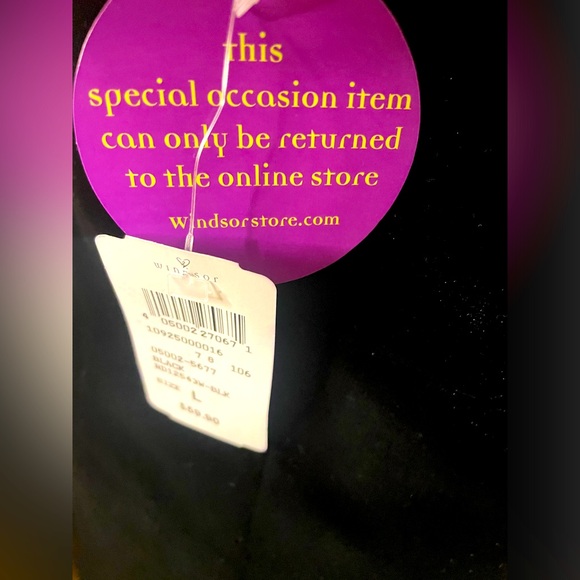 Velvet evening gown NWT - Picture 3 of 3